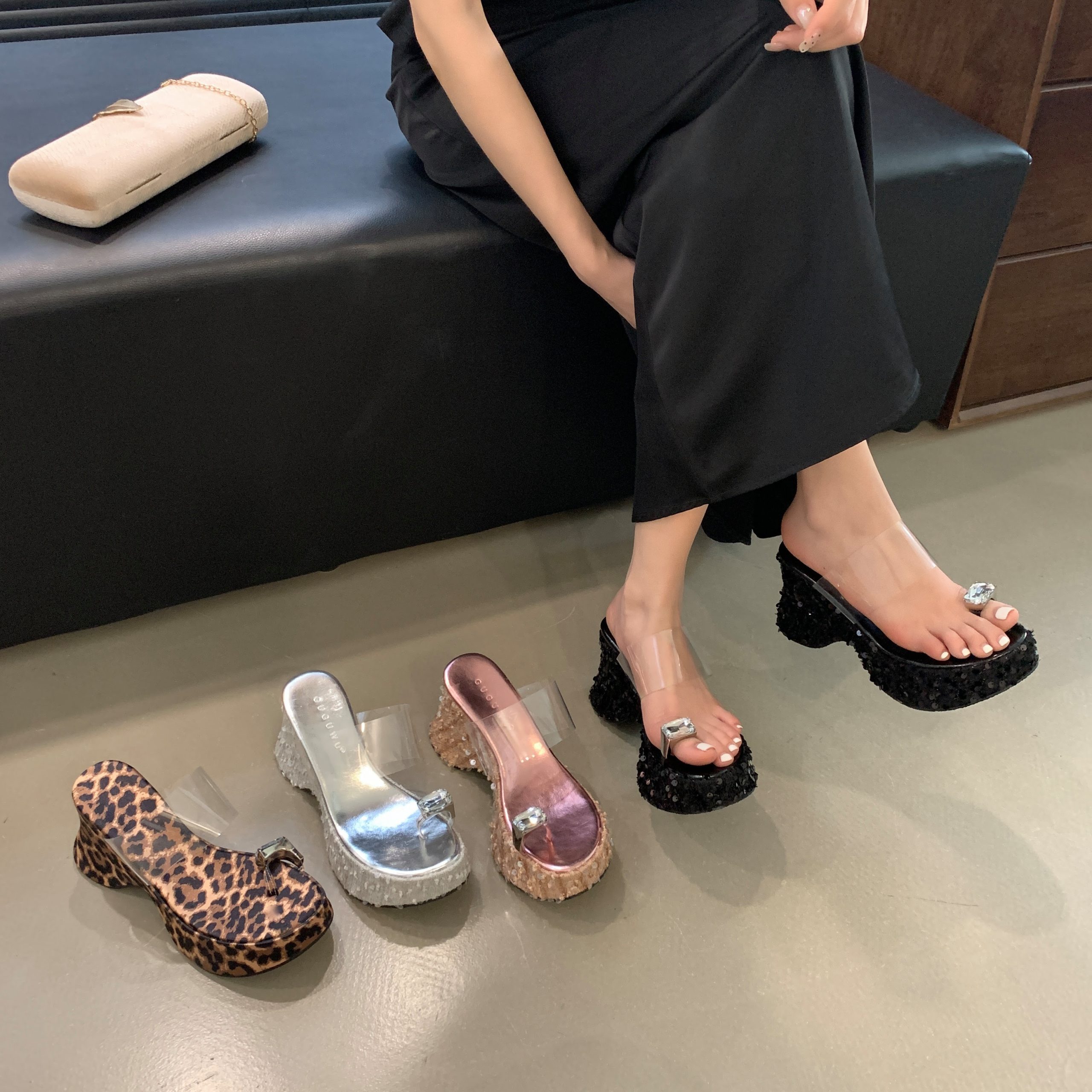 GUGUWU Women’s Chunky Wedge Heel Slippers 2026 Summer New Fashion Sequins Transparent Square Toe High Heel Sandals